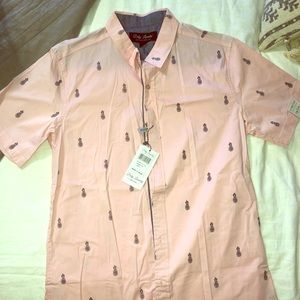 Collared shirt with fun Pineapples 🍍